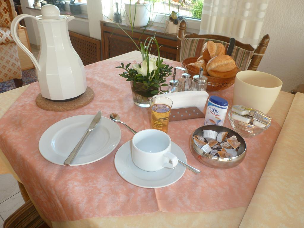Wein- Und Gaestehaus St. Aldegundishof 圣阿尔德贡德 客房 照片